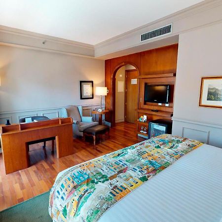 Gran Estanplaza Berrini Hotel Sao Paulo Exterior foto A room at the hotel