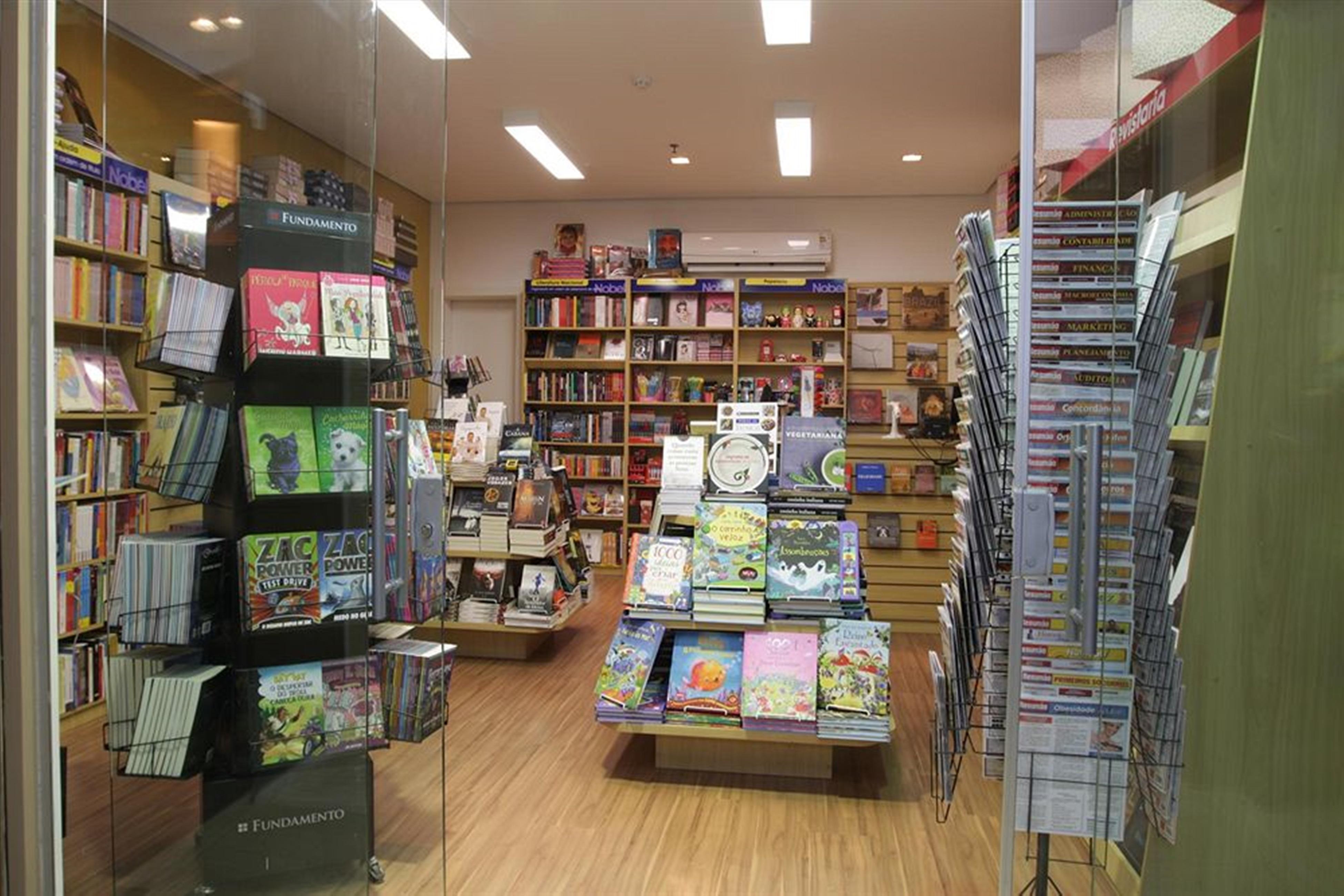 Gran Estanplaza Berrini Hotel Sao Paulo Exterior foto The interior of the museum shop
