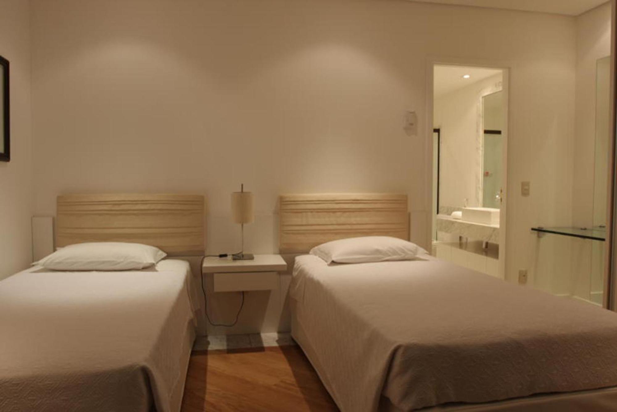 Gran Estanplaza Berrini Hotel Sao Paulo Cameră foto A room at the hotel